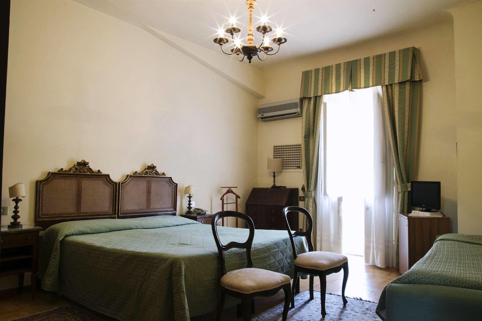 Hotel Villa Le Rondini Florence Exterior photo
